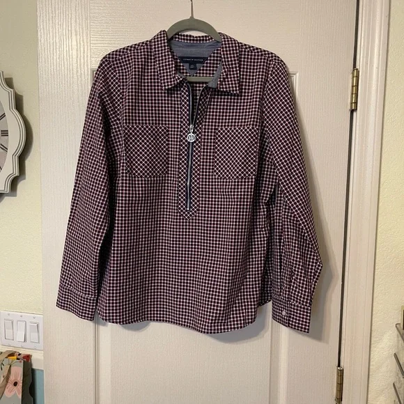 Tommy Hilfiger Woman’s Zip Up Plaid Blouse. Size Large. NWOT - Picture 2 of 11